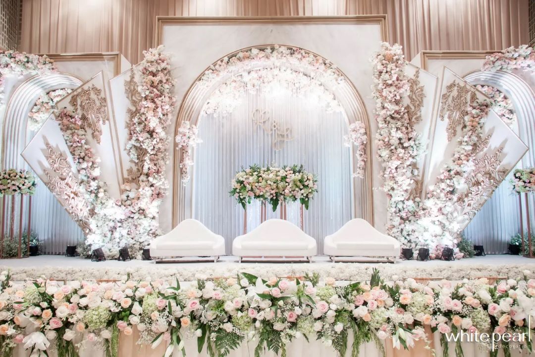 simple wedding stage decoration vintage with pastel flowers